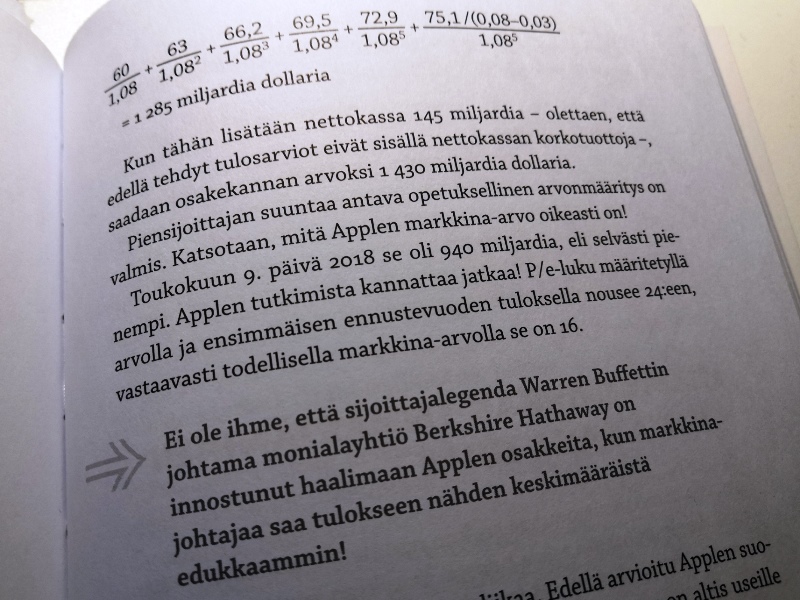 Applen arvonmääritys-case, kuvaleike Osakesijoittajan maailmanvalloituksesta, s. 209 Applen arvonmääritys-case, kuvaleike Osakesijoittajan maailmanvalloituksesta, s. 209